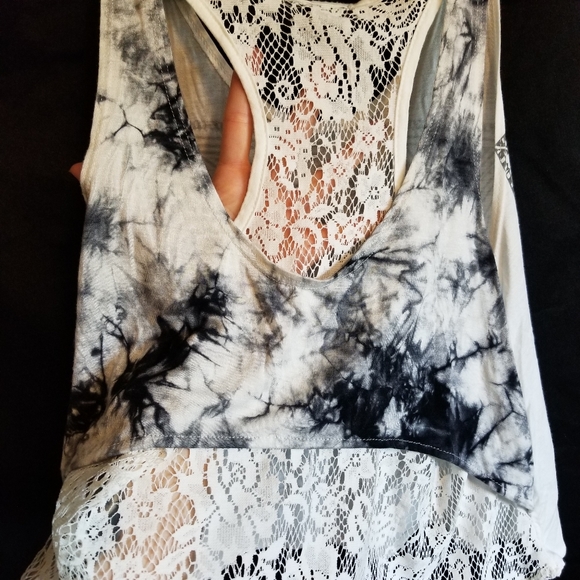 Elephant crop - Picture 8 of 9